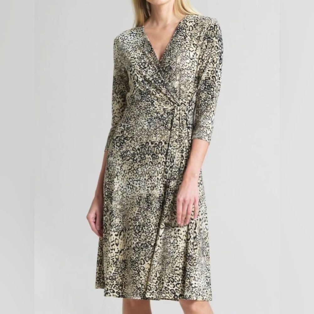 CLARA SUN WOO Soft Knit Chettah Print Side Tie V Neck Wrap Dress with 3/4 Sleeve